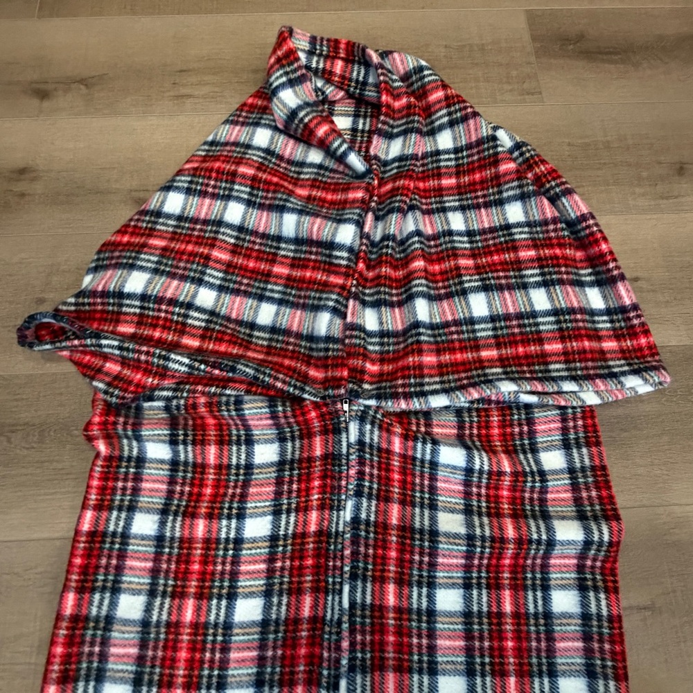 Vintage Tennessee Woolen Mills Red Plaid Stadium Blanket Acrylic USA Snuggle 74” - Picture 2 of 12